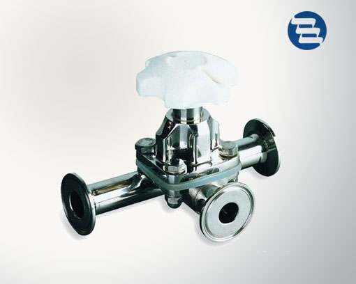 Three-way diaphragm valve